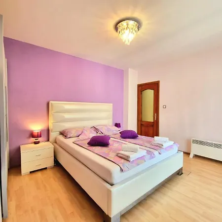 Sunny View - Seaside With Garage *